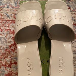 gucci sandals women 7
